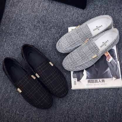 Marine Mocassin