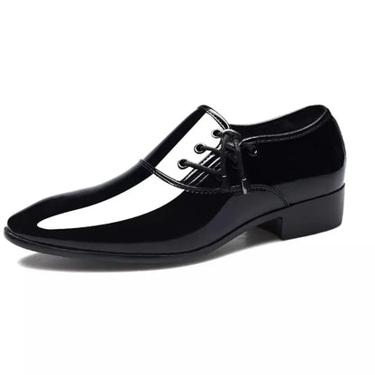Elegante Schoen uit Engeland