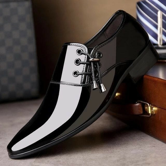 Elegante Schoen uit Engeland